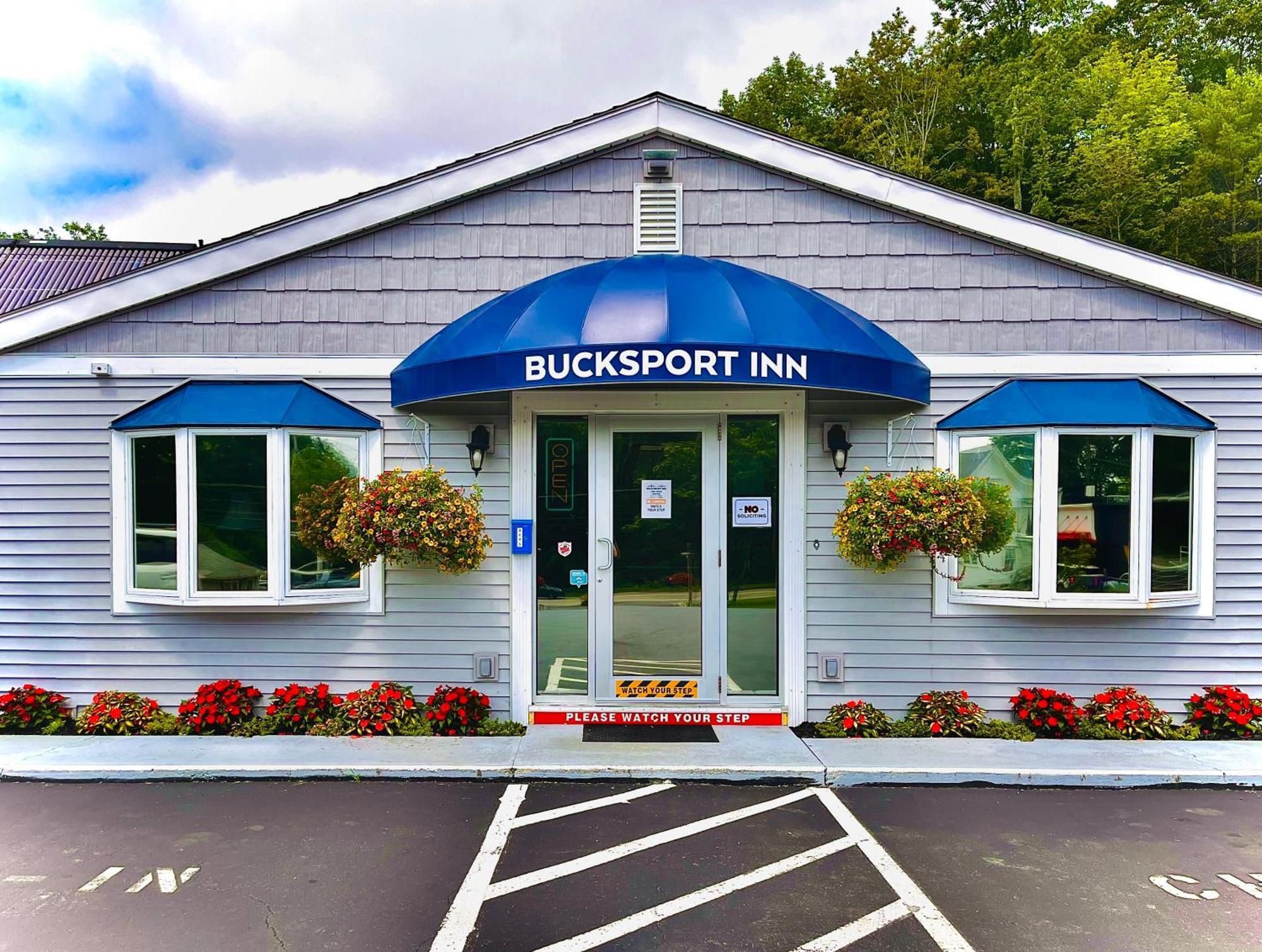 Bucksport Inn Exterior photo